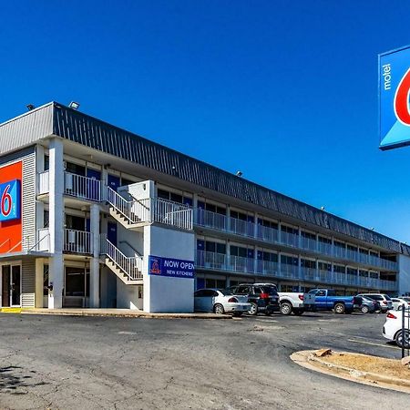 Motel 6-Little Rock, Ar - West Екстер'єр фото