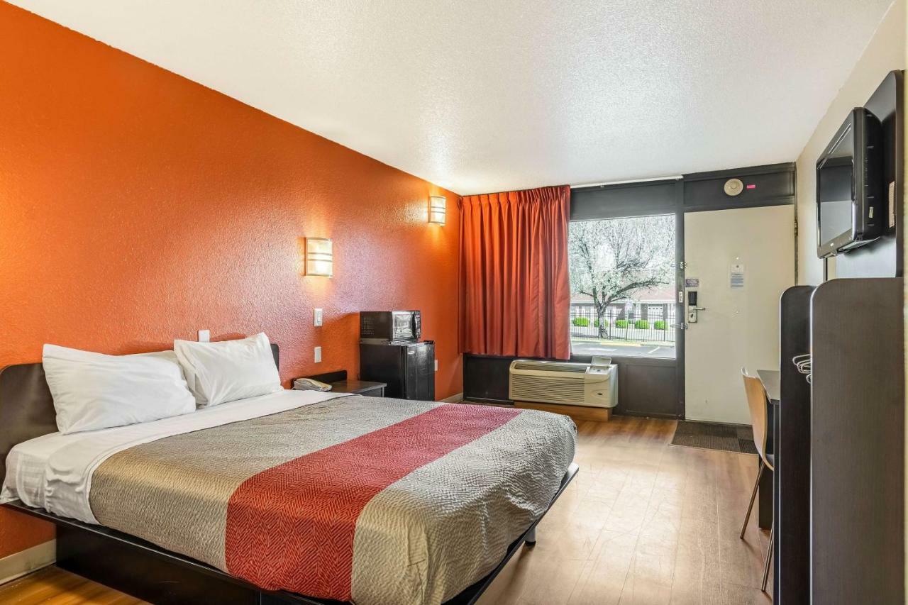 Motel 6-Little Rock, Ar - West Екстер'єр фото